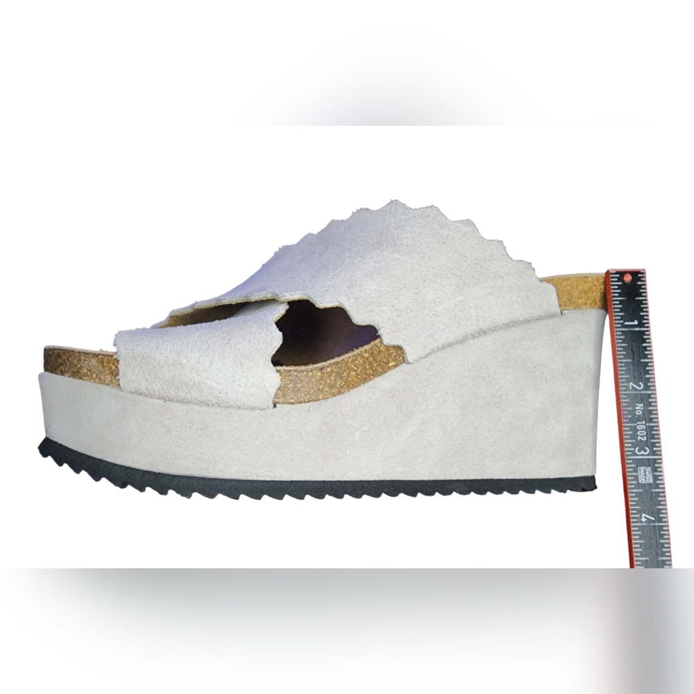 Chocolat Blu Natural Wedge Cross Strap Sandals, Womens 39 EU (8-8.5 US) - Picture 10 of 11